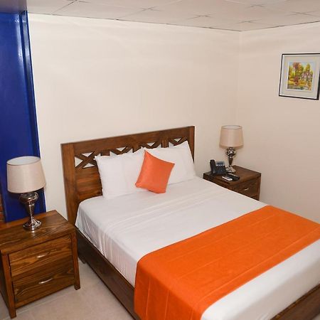 Hotel Jaraba Jarabacoa Bagian luar foto